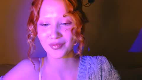 Snapshot of nyra_thira chatting on 11, 10, 2025 nyra_thira online show from 11, 10, 2025
