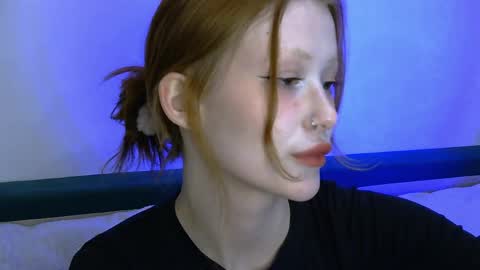 Snapshot of nyra_thira chatting on 30, 4, 2026 nyra_thira online show from 30, 4, 2026