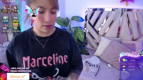 Alex   .    online show from 16, 1, 2025