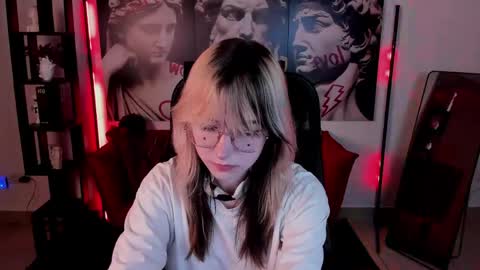 Snapshot of nyxcalderra chatting on 26, 5, 2026 Nyx online show from 26, 5, 2026