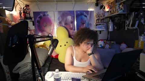 NyxRaven online show from 2, 1, 2025