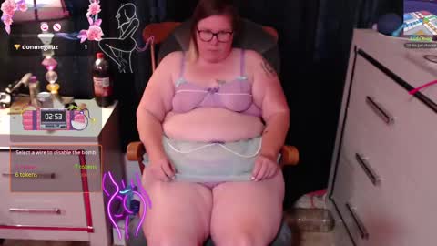 Obsidian playmate online show from 17, 9, 2025