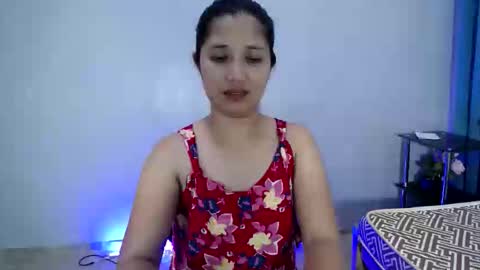 obsidian_r0se19 online show from 4, 11, 2025