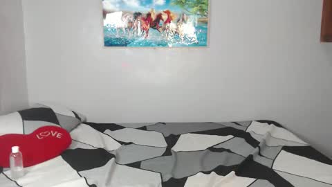 Miss Sidiaget one of my socials and lets plan our meet up there HATE CHEAP GUYS online show from 28, 10, 2025