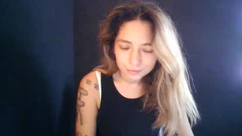 Snapshot of occhiazzurri96 chatting on 5, 6, 2026 occhiazzurri96 online show from 5, 6, 2026