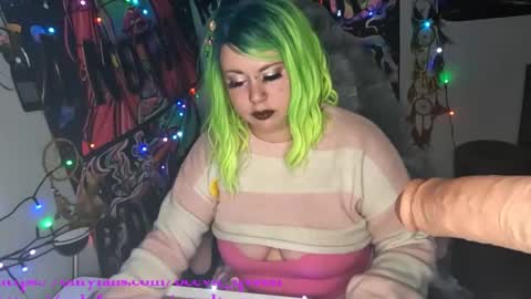 Snapshot of occvlt_qveen chatting on 18, 1, 2025 occvlt qveen online show from 18, 1, 2025