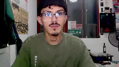 Snapshot of ocsanis69 chatting on 13, 1, 2026 Cris online show from 13, 1, 2026