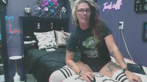 Oddy With A Body online show from 20, 10, 2025