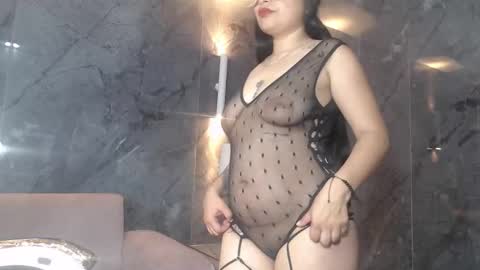 odette_b online show from 22, 10, 2025