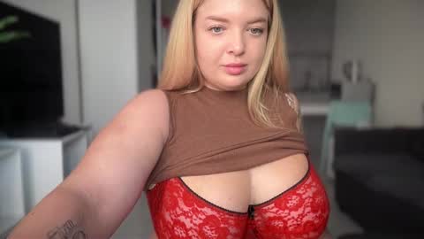 Snapshot of odriolsen chatting on 25, 9, 2025 Odri online show from 25, 9, 2025