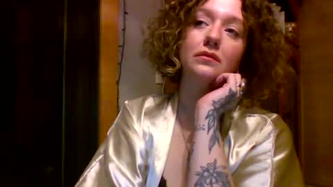 Snapshot of officialblueluna chatting on 14, 1, 2025 Luna online show from 14, 1, 2025