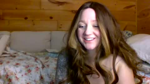Snapshot of officialblueluna chatting on 9, 2, 2025 Luna online show from 9, 2, 2025
