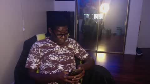 Money online show from 4, 12, 2024