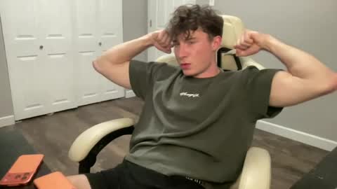 Snapshot of officialtommycash chatting on 19, 7, 2026 Tommy Cash online show from 19, 7, 2026