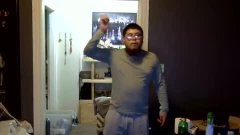 Snapshot of oflores77 chatting on 4, 5, 2026 oscar flores online show from 4, 5, 2026