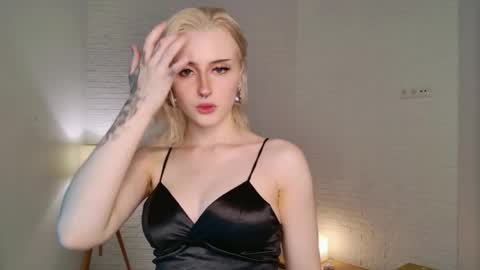 Snapshot of oh__lily chatting on 13, 5, 2026 Lily online show from 13, 5, 2026