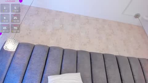 Holly online show from 10, 3, 2025