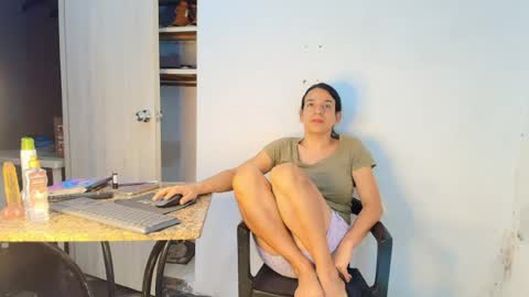 Snapshot of oh_tique chatting on 26, 6, 2026 LU online show from 26, 6, 2026