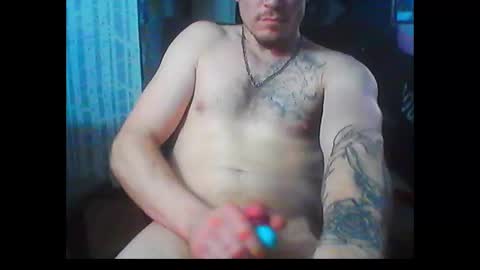 who dares  toss me some  tips lets have fun online show from 7, 1, 2025