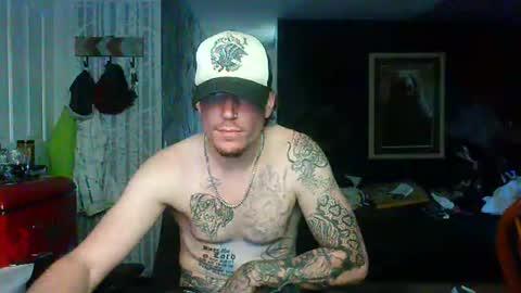 Snapshot of oh_you_know69 chatting on 21, 4, 2026 who dares toss me some tips lets have fun online show from 21, 4, 2026