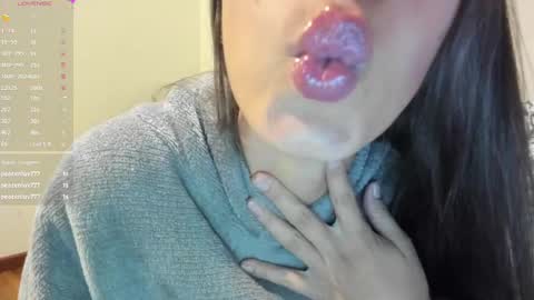 ohanna_ online show from 27, 1, 2025