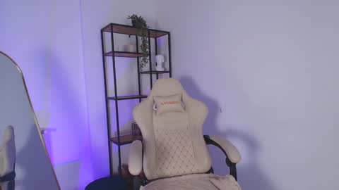 Snapshot of ohh_my_venus chatting on 13, 1, 2025 Julia online show from 13, 1, 2025