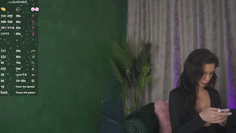 Snapshot of ohh_my_venus chatting on 7, 2, 2025 Julia online show from 7, 2, 2025
