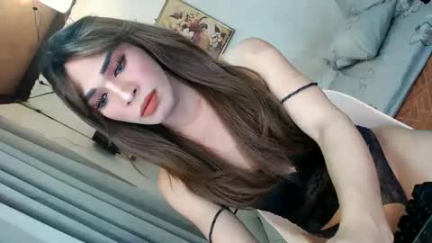 Snapshot of ohlalasamanthaxxx143 chatting on 16, 12, 2025 IM CHIE DONT FORGET TO FOLLOW ME MAKE ME SMILE HERE THUMB UP FOR 25TOK online show from 16, 12, 2025