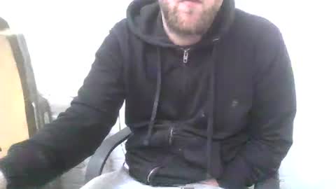 Snapshot of ohmibodslave chatting on 17, 5, 2026 TheDee online show from 17, 5, 2026