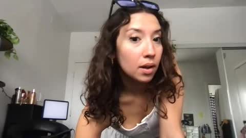 Snapshot of ohmillieevanillie chatting on 19, 6, 2026 ohmillieevanillie online show from 19, 6, 2026
