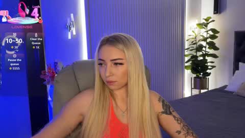 Emma online show from 5, 11, 2025