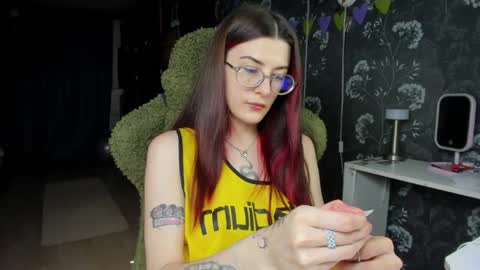 Snapshot of ohmygoddestkimmy chatting on 8, 6, 2026 Kmmy online show from 8, 6, 2026