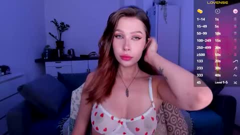 Snapshot of ohmymiami_ chatting on 13, 9, 2025 Light online show from 13, 9, 2025
