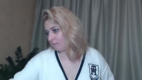 Iren online show from 10, 1, 2025