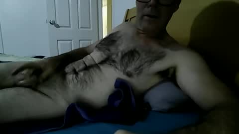 Snapshot of oiledcouple1 chatting on 15, 7, 2026 oiledcouple1 online show from 15, 7, 2026