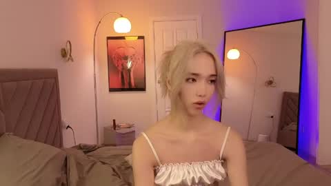 Snapshot of okerriella chatting on 24, 5, 2026 Ami online show from 24, 5, 2026