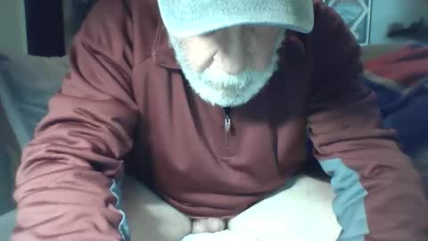 Snapshot of old_bald63 chatting on 15, 2, 2025 old_bald63 online show from 15, 2, 2025