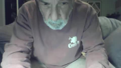 Snapshot of old_bald63 chatting on 27, 11, 2025 old_bald63 online show from 27, 11, 2025