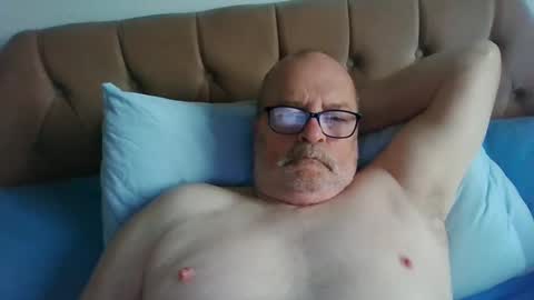 Snapshot of old_fkr chatting on 17, 12, 2024 old_fkr online show from 17, 12, 2024