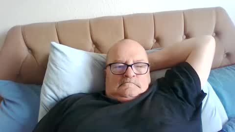 Snapshot of old_fkr chatting on 14, 1, 2025 old_fkr online show from 14, 1, 2025