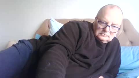 Snapshot of old_fkr chatting on 17, 2, 2025 old_fkr online show from 17, 2, 2025