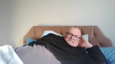 Snapshot of old_fkr chatting on 5, 3, 2025 old_fkr online show from 5, 3, 2025