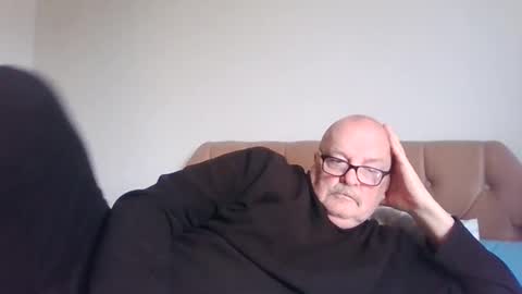 Snapshot of old_fkrr_ chatting on 19, 2, 2026 old_fkrr_ online show from 19, 2, 2026