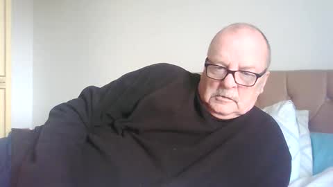 Snapshot of old_fkrr_ chatting on 9, 3, 2026 old_fkrr_ online show from 9, 3, 2026