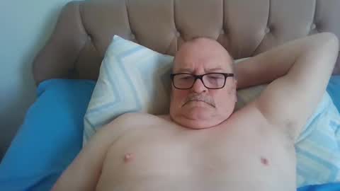 Snapshot of old_fkrr_ chatting on 11, 3, 2026 old_fkrr_ online show from 11, 3, 2026