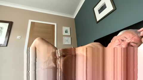 Snapshot of oldboy2024 chatting on 13, 4, 2026 oldboy2024 online show from 13, 4, 2026