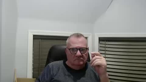 oldguybigd online show from 18, 10, 2025