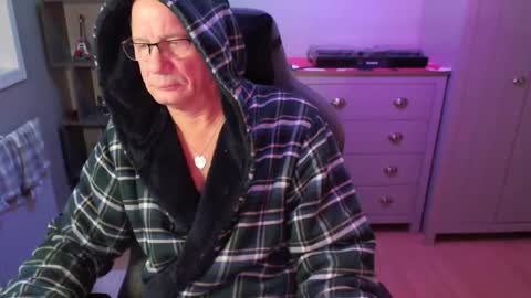 oldveteranuk online show from 22, 12, 2025