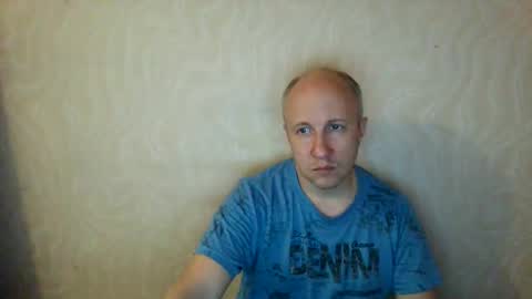 Snapshot of oleg365 chatting on 9, 3, 2025 figaro online show from 9, 3, 2025