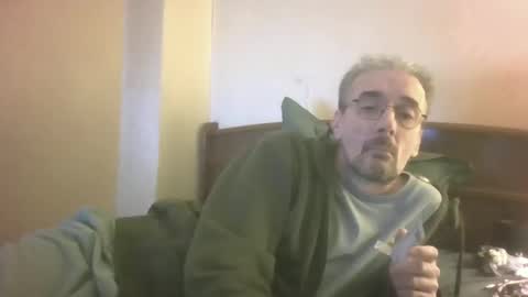 Snapshot of olibangg chatting on 19, 2, 2026 olibangg online show from 19, 2, 2026